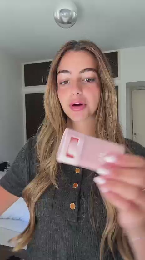 Load video: Melts away makeup quickly without the mess. Just swipe, wipe and rinse.